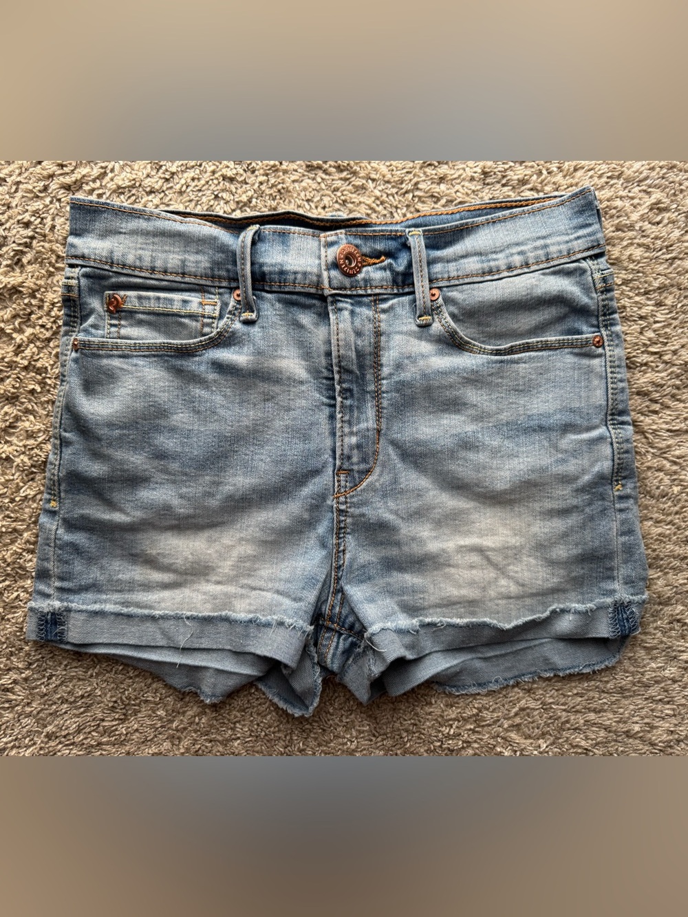 Denizen Levi’s Women’s High-Rise Shortie Denim Shorts Size 7 W28